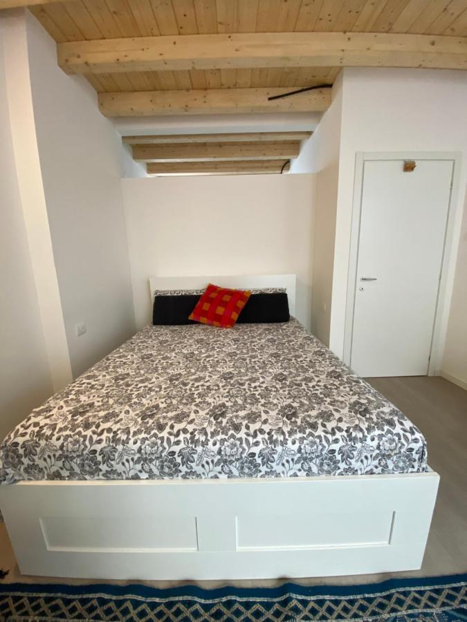 Casa Da Raquel Lejlighed Lecco Eksteriør billede